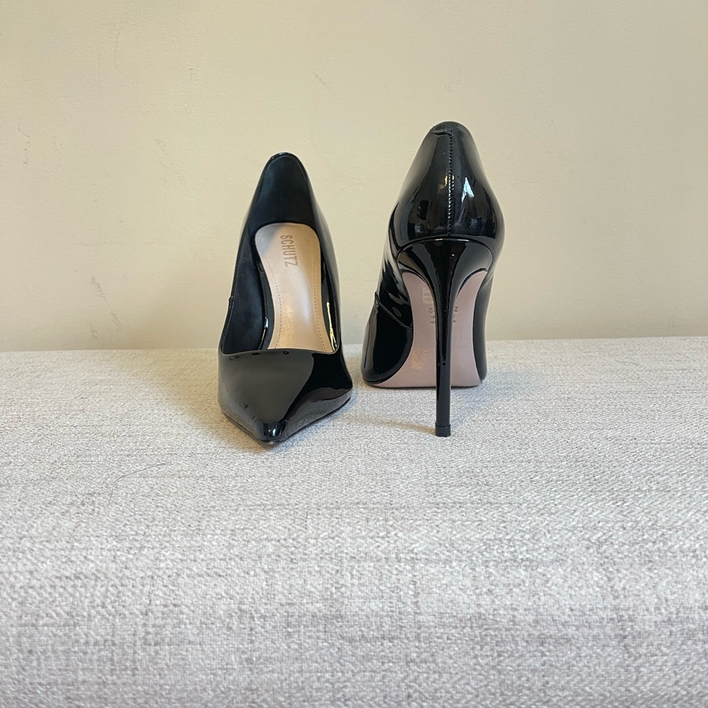 Classic black Schutz heels